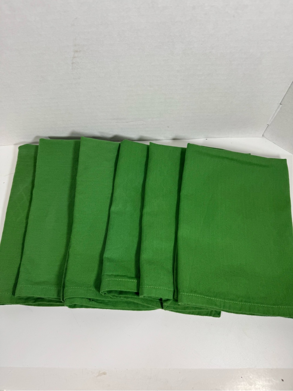 Green Cotton Napkin Set - Solid Kelly Green, set of 6, perfect for Holiday table